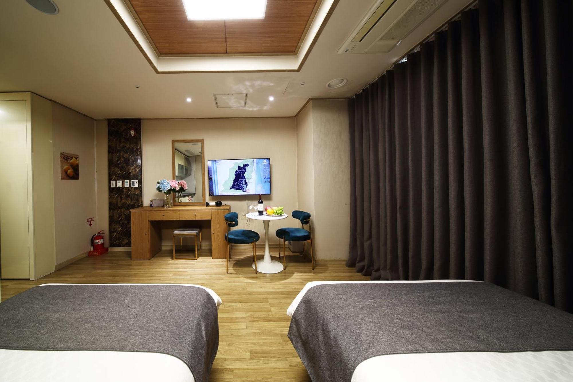 Incheon The Hotel Yeongjong Kültér fotó